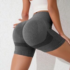 🩶 Gray Workout shorts 🩶